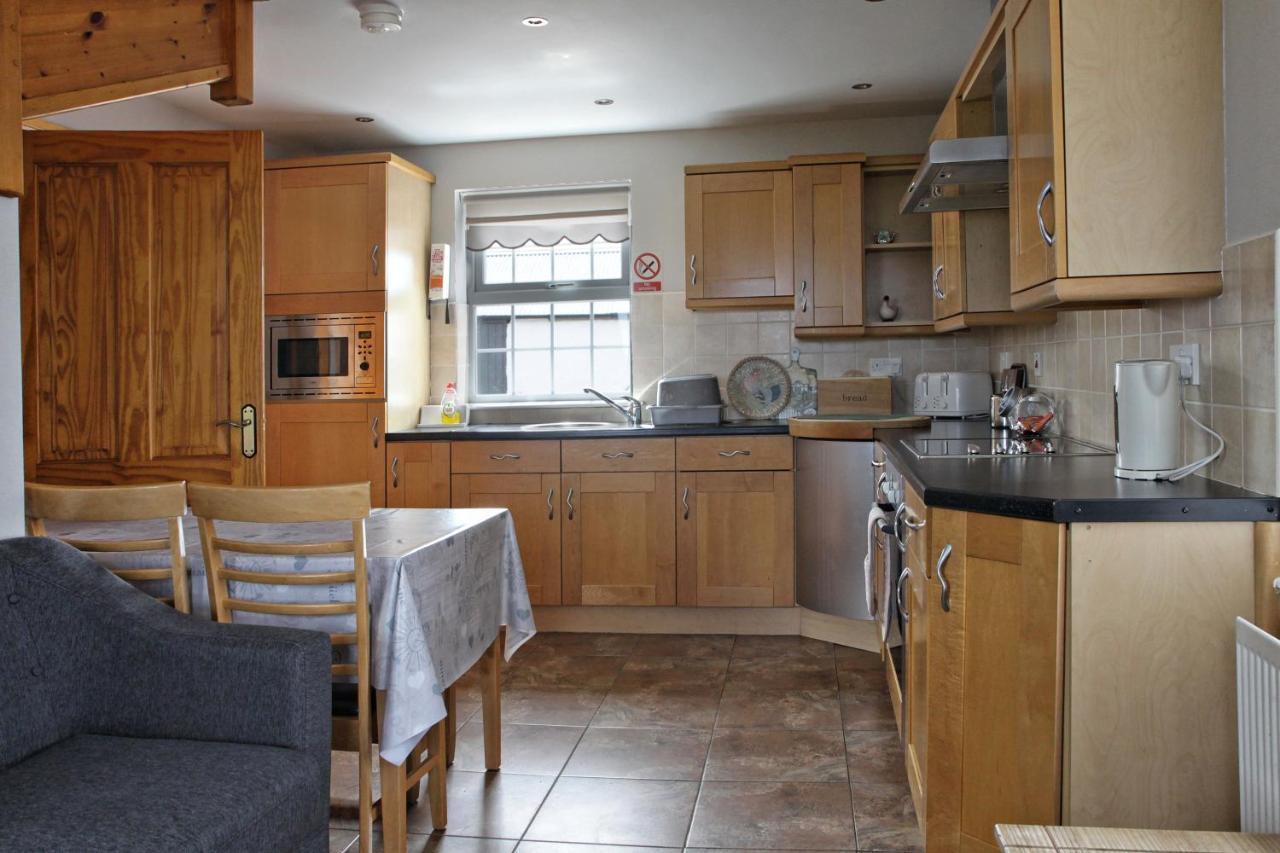 Aunt Rachel'S Cottages - Mill Cottage Бушмилс Екстериор снимка